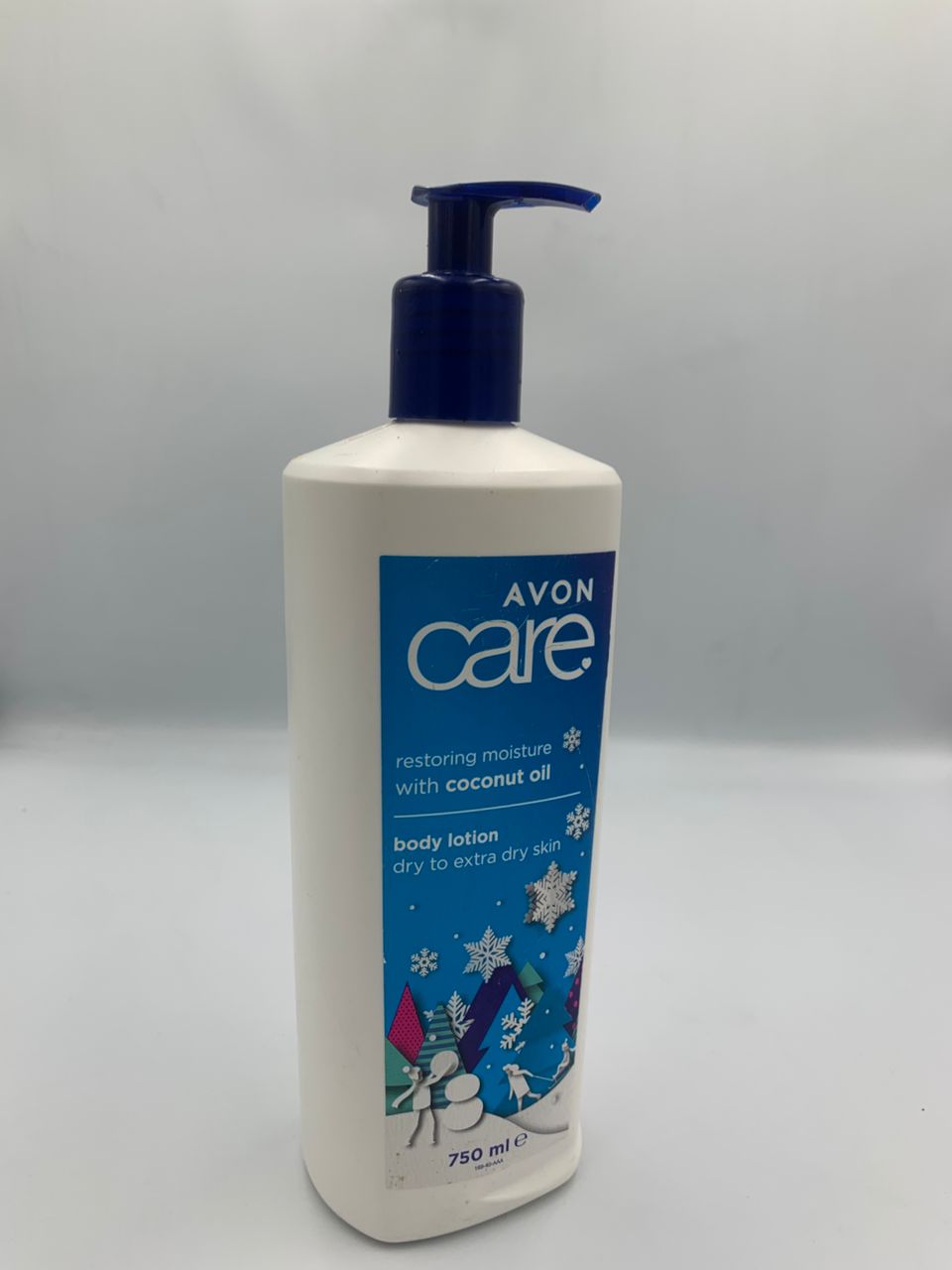 AVON Regenerating moisturizing body lotion with coconut oil - limited edition 750 ml